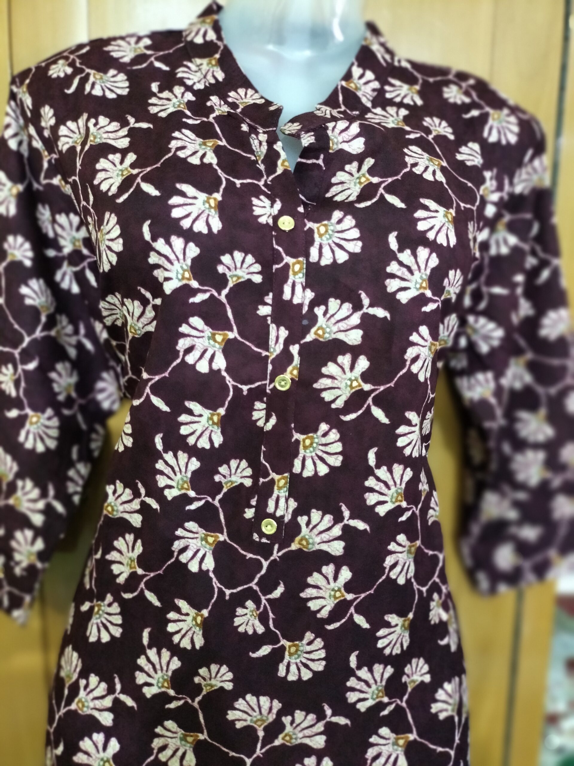 Onview Printed Kurtis - Multi-Color Side Open | Tharmee Fashion | 110 - Image 2