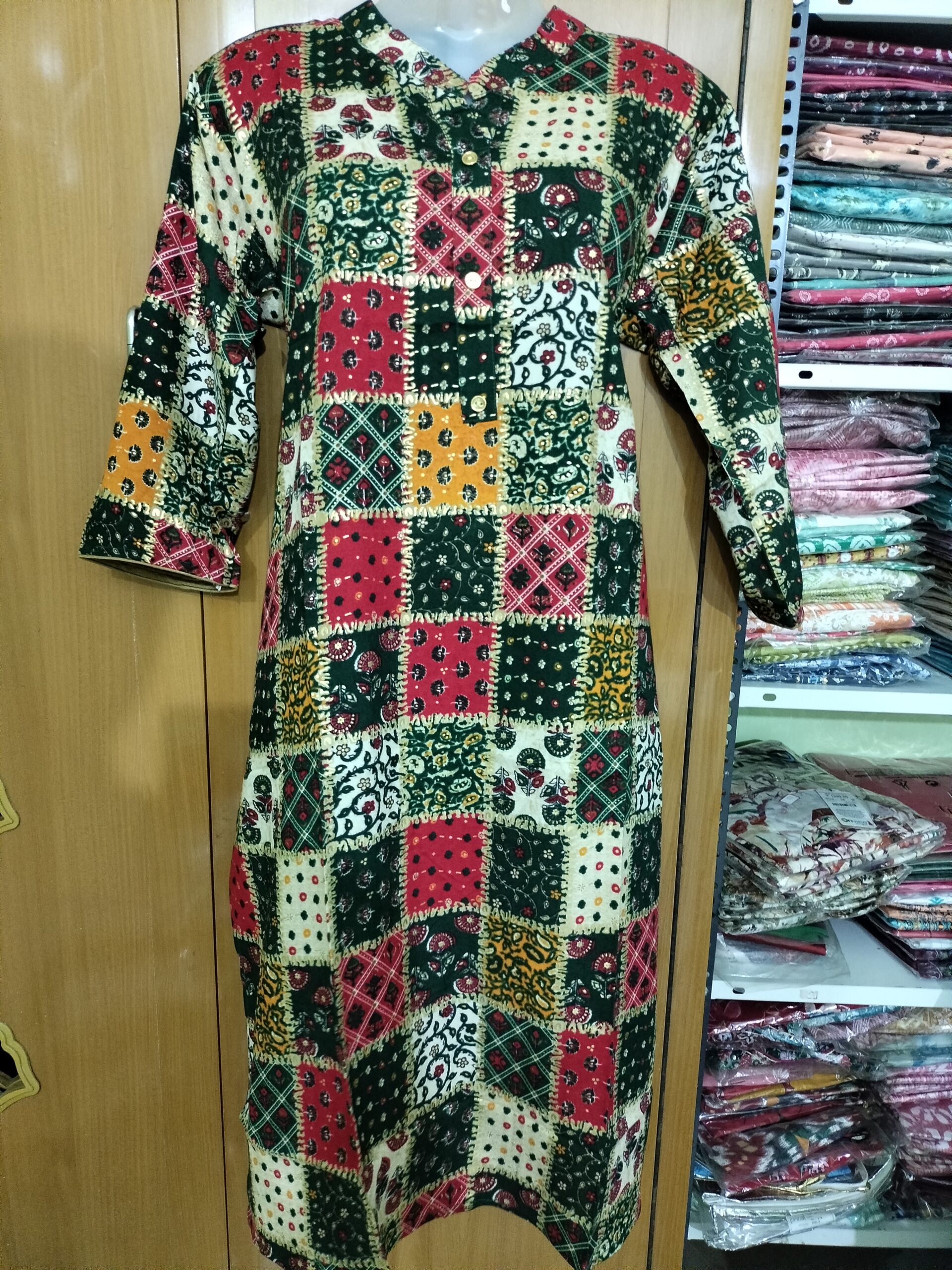 ARBYS Printed Kurtis - Multi-Color Side Open | Tharmee Fashion | 102